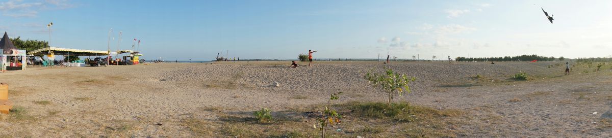 eind dag een kite festival 2013 Sanur Bali