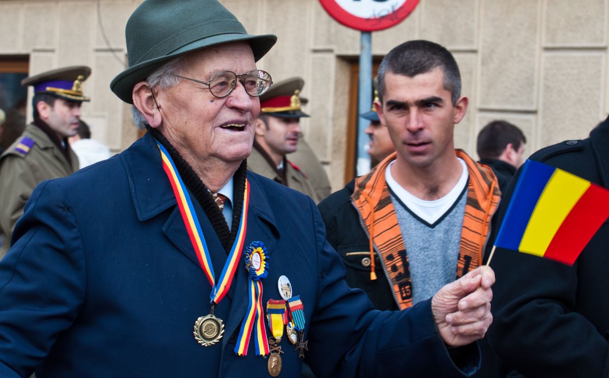 old soldier hurried with enthusiasm to anniversary ceremony. new generation not understand exactly the old soldier's feelings