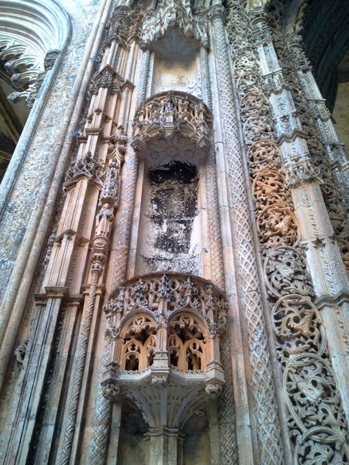 PORTUGAL - unfinished chapels of Batalha Monastery