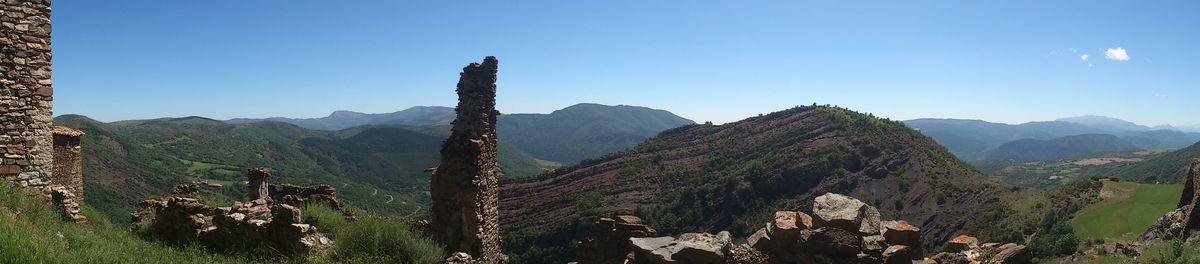 Pueblo abandonado (Erill castell, Lleida)